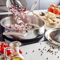 Demeyere - Industry 5 Hapjespan met deksel 28 cm Hapjespan Demeyere