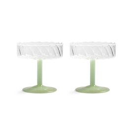 &Klevering - Coupe twirl green set of 2 &Klevering - Coupe twirl groen set van 2 Cocktail glazen &Klevering