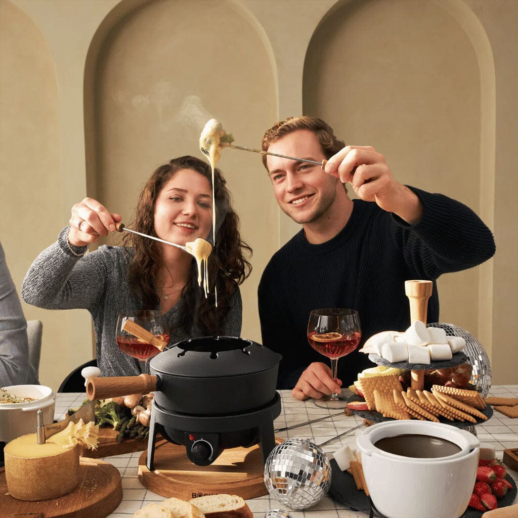 Fondue pot