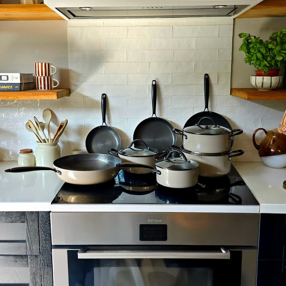 Cook & Pan - Honey Taupe of Mind Steelpan 18 cm met glazen deksel Cook & Pan 